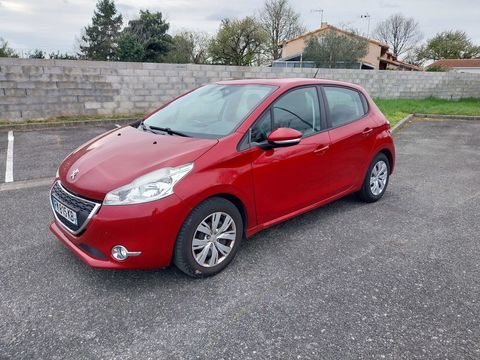 Peugeot 208 1.2 PureTech 82ch BVM5 Active 2015 occasion Carbonne 31390