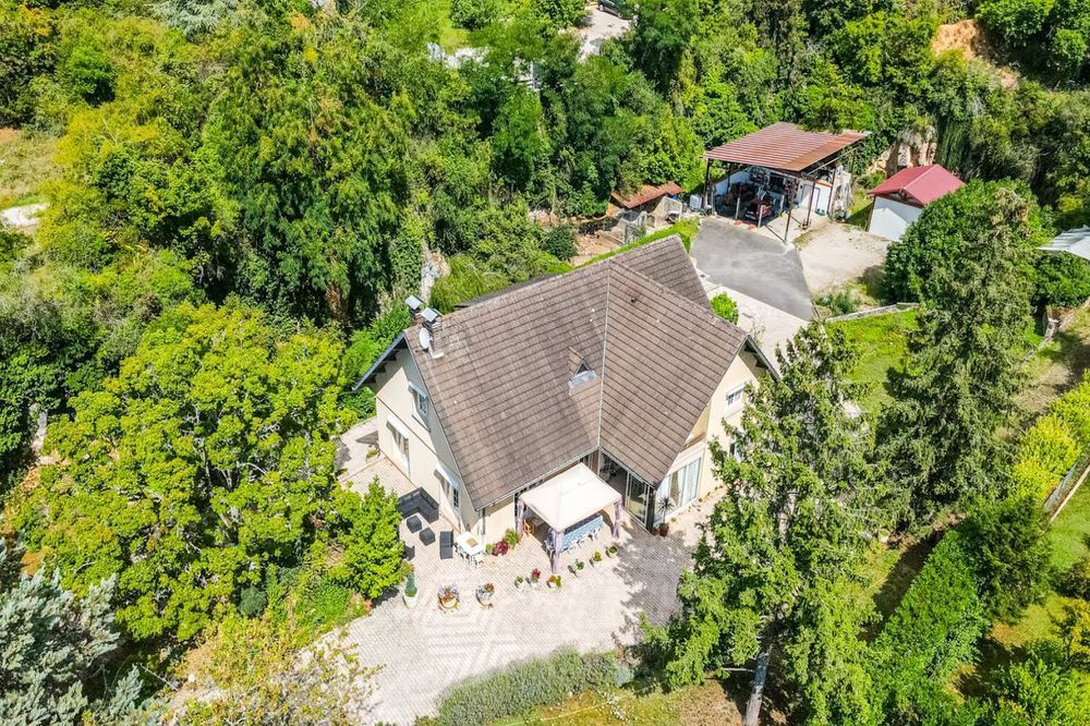 � vendre  Maison Chen�ve (21300)