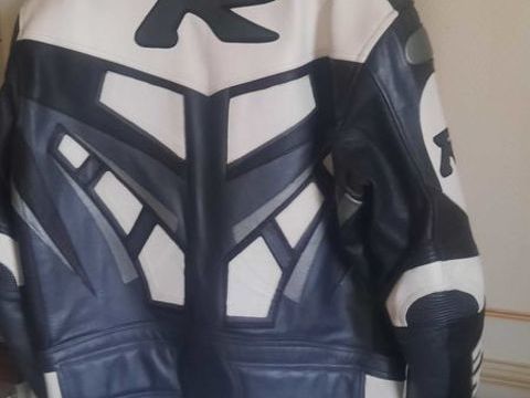 Pi&egrave;ces et &eacute;quipements Moto - Scooter - Quad Pi&egrave;ces et &eacute;quipements Moto - Scooter - Quad  occasion Chalon-sur-Sa&ocirc;ne 71100