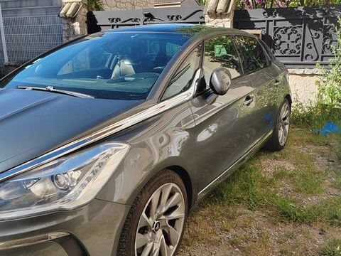 Citro&euml;n DS5 HDi 160 Sport Chic A 2012 occasion Sorgues 84700