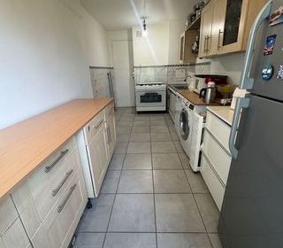  Appartement � vendre 5 pi�ces 95 m�