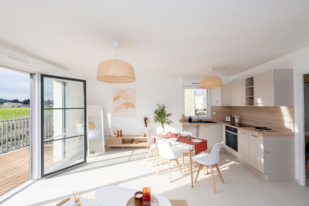 Maisons neuves   Saint-�tienne-du-Gr�s (13103)