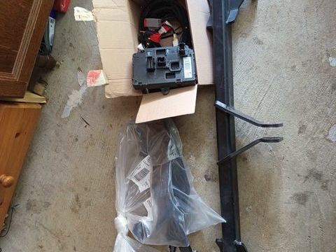 Pi&egrave;ces et &eacute;quipements Voiture Remorque voiture  occasion Charolles 71120