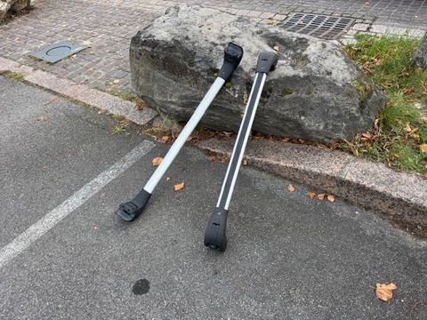 Pi&egrave;ces et &eacute;quipements Voiture Divers  occasion Villeneuve-la-Garenne 92390