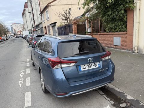 Toyota Auris Touring Sports Hybride 136h Dynamic 2016 occasion Bagnolet 93170