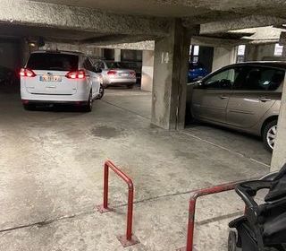  Parking / Garage � louer 10 m�
