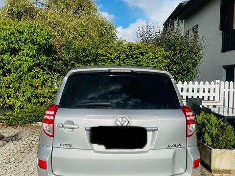 Toyota RAV 4 RAV4 RC 150 D-4D 2WD LeCap 2012 occasion Divonne-les-Bains 01220