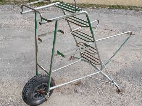 Brouette �chelle escabeau de recolte sur roue 360 Saint-Jean-de-Fos (34)