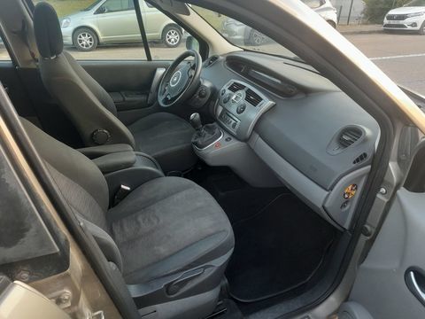 Renault Grand Sc&eacute;nic II Grand Scenic 1.9 dCi 130 Carminat 5 pl 2008 occasion Le Grau-du-Roi 30240