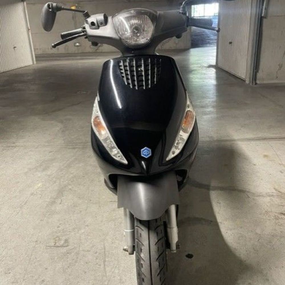 PIAGGIO 2022 occasion 30900 Nimes
