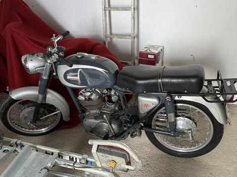 Moto DUCATI 1970 occasion Perpignan 66000