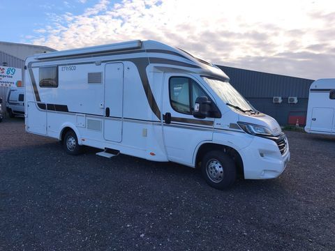 ETRUSCO Camping car 2017 occasion Mon&eacute;teau 89470