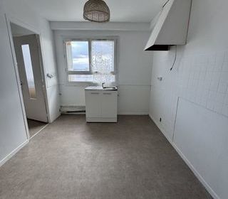  Appartement � louer 5 pi�ces 89 m�