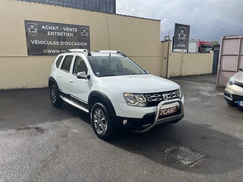 Dacia Duster TCe 125 4x2 Laur&eacute;ate 2015 occasion Brie-Comte-Robert 77170