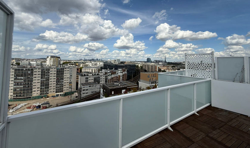   Issy-les-Moulineaux (92130)