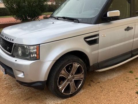 Land-Rover Range Sport Range Rover Sport Mark V TDV6 3.0L DPF HSE A 2010 occasion Saint-Jean-d'Ardi&egrave;res 69220