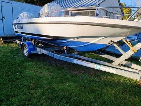 Bateaux &agrave; moteur Dinghie - Runabout - Open 1990 occasion La Ferri&egrave;re 85280
