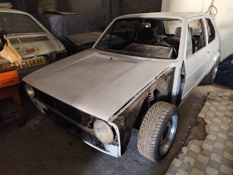 Volkswagen Golf 1.8i GTI 1981 occasion Aups 83630