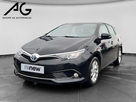 Toyota Auris Touring Sports Hybride 136h Dynamic 2017 occasion Vitry-le-Fran&ccedil;ois 51300