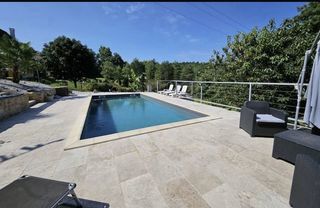  Maison � vendre 8 pi�ces 150 m�