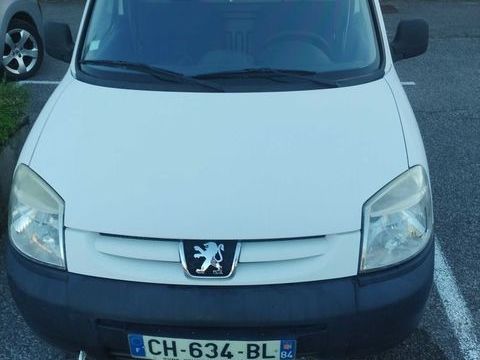 Peugeot Partner 1.6 HDi 16V 75ch Totem Clim 2008 occasion Margencel 74200