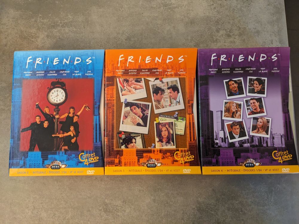 FRIENDS saison 2 + 3 + 4 soit 12 DVD film s&eacute;rie tv feuilleto Décoration