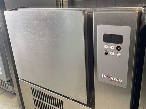 cellule de cong&eacute;lation rapide 750 75016 Paris