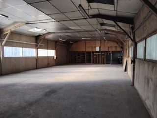  Plateau � vendre 1 pi�ce 400 m�