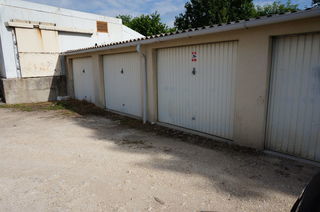  Parking / Garage � louer 15 m�