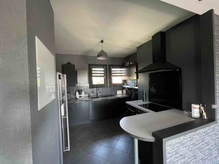  Appartement à louer 3 pièces 83 m² Saint-max