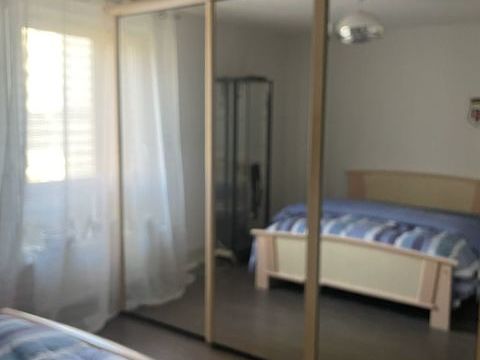 Vends armoire, lit et sommier  130 Toulouse (31)