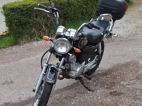 Moto YAMAHA 2009 occasion Saint-L&eacute;ger-sur-Dheune 71510