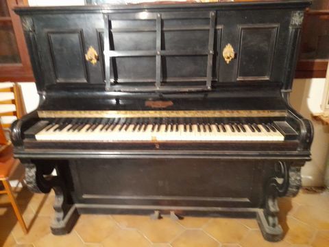Piano droit cadre fonte BoR  PARIS 0 Limoux (11)