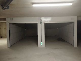  Parking / Garage � louer 12 m�