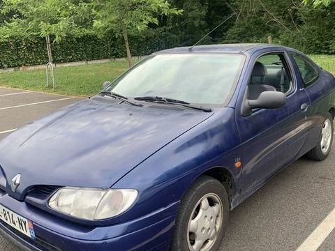 Renault M&eacute;gane Coup&eacute; 1.6ie 1997 occasion Ibos 65420