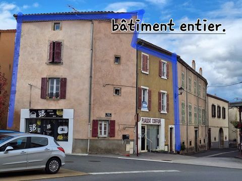   immeuble = appartement + 2 commerces Maison - 7 pi�ce(s) - 130 m�