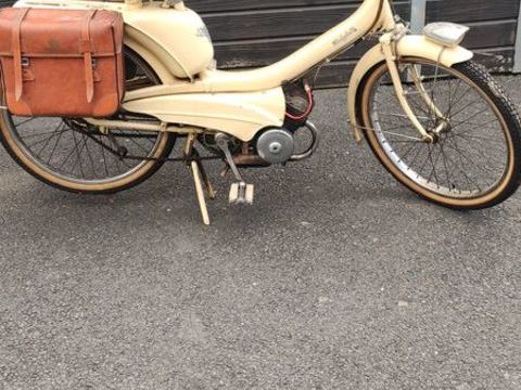 MOTOBECANE Moto  occasion Montanay 69250