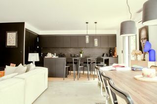  Maison � vendre 8 pi�ces 300 m�