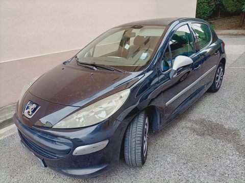 Peugeot 207 1.6 HDi 16V 90ch BLUE LION Premium 2008 occasion Nice 06100