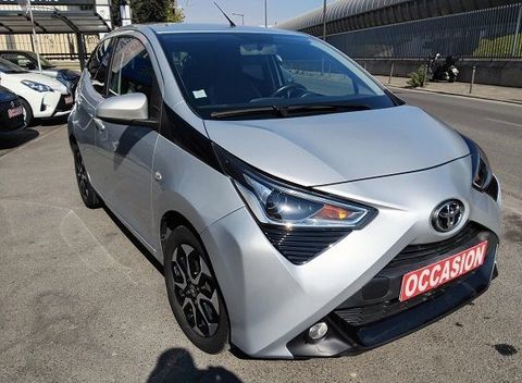 Toyota Aygo 1.0 VVT-i x-play 2020 occasion Ivry-sur-Seine 94200
