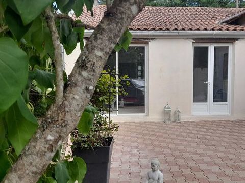   Maison sans vis � vis. 3 chambres.  Maison - 4 pi�ce(s) - 94 m�