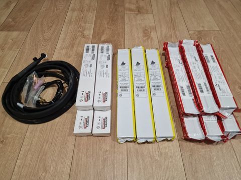 Lot soudure pro ? ESAB, Lincoln, Oerlikon + Torche TIG TBi 179 02100 Saint-quentin