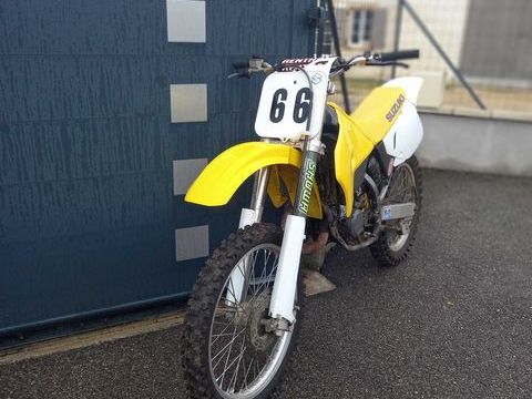 Moto SUZUKI 1996 occasion Soleymieu 38460