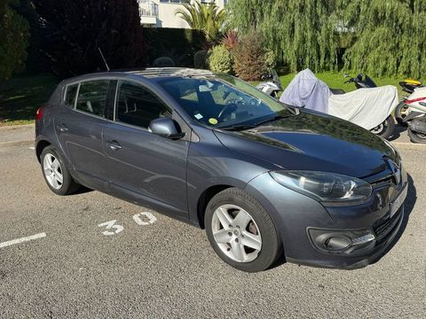Renault M&eacute;gane III dCi 110 Energy eco2 Business E6 2015 occasion Nice 06200