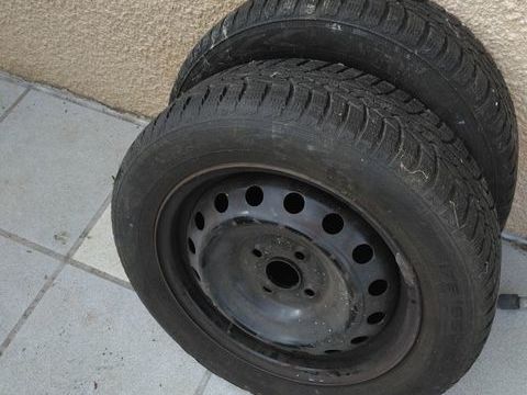 Pi&egrave;ces et &eacute;quipements Voiture Pi&egrave;ces et &eacute;quipements Voiture  occasion Saint-Germain-Laprade 43700