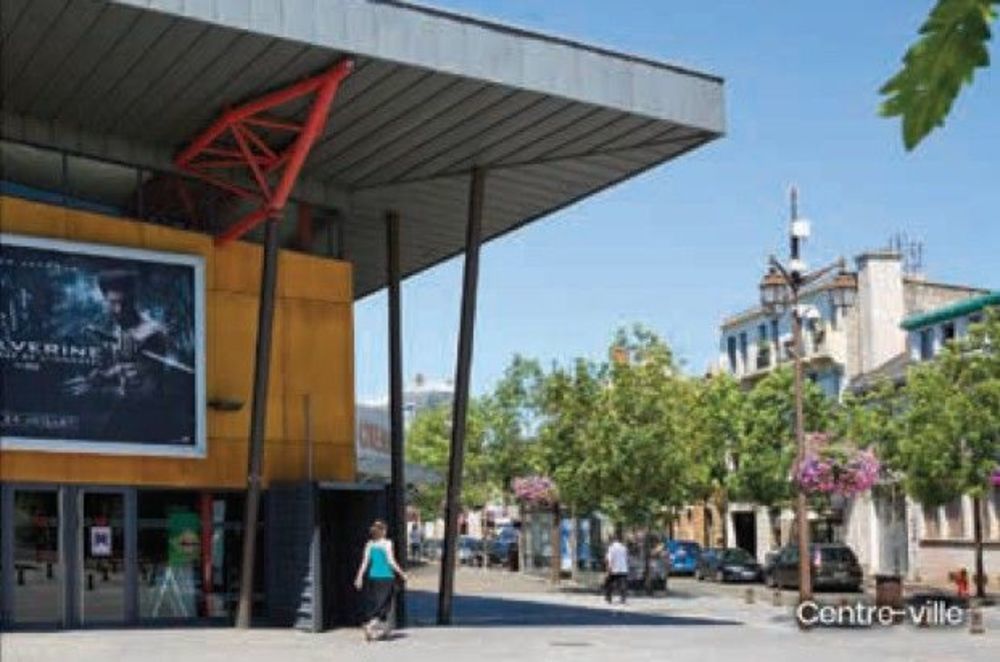   Mantes-la-Ville (78711)