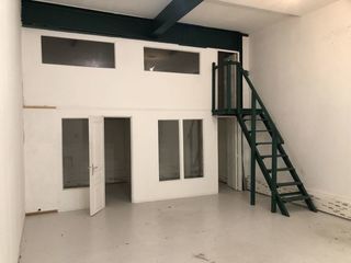  Atelier � louer 1 pi�ce 50 m�