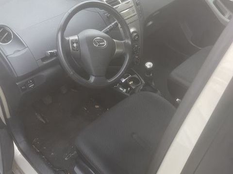 Daihatsu Charade 1.3L VVTi 2012 occasion Levallois-Perret 92300