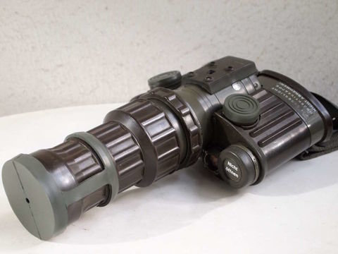 Jumelles de nuit ZEISS 1480 Ajaccio (20)