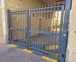  Parking / Garage � louer 10 m�